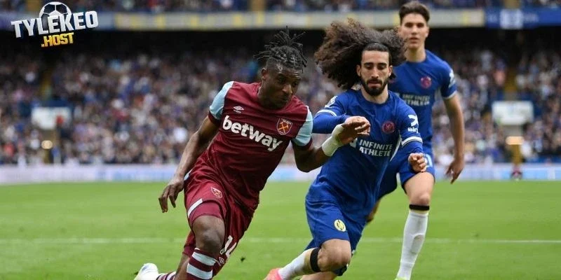 Đánh giá năng lực thi đấu West Ham và Man United