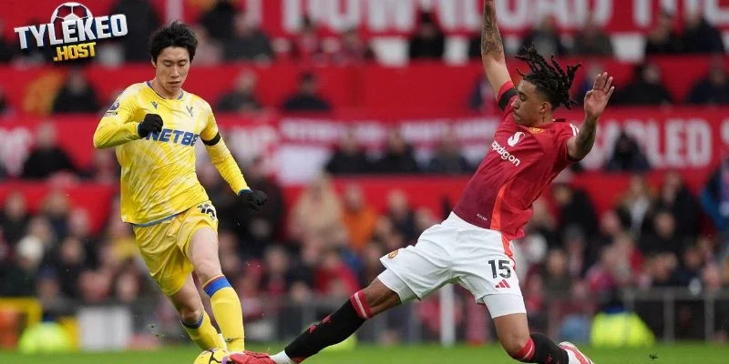 Yoro gây thất vọng ở MU do chưa hoà nhập với hàng phòng ngự